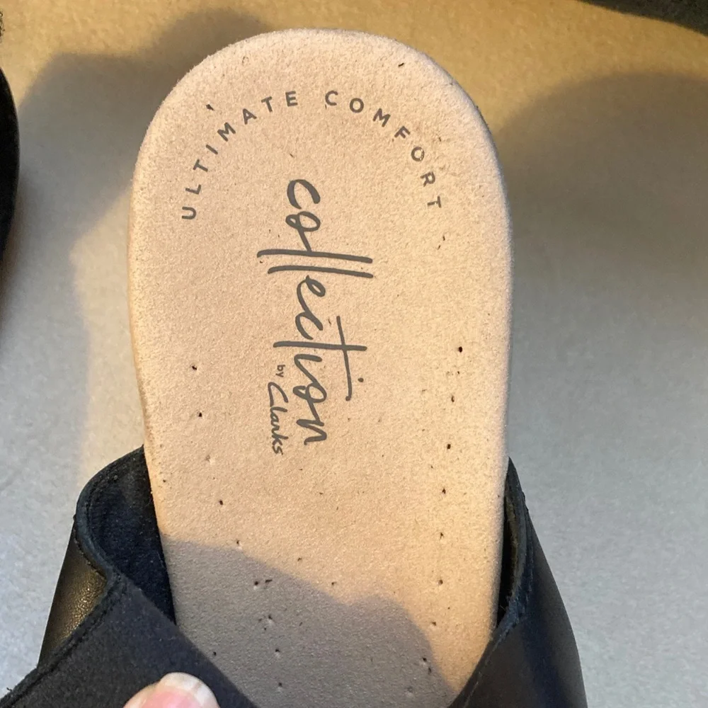 Clarks Black Leather Wedges with Tan Cork Heel - Picture 2 of 6